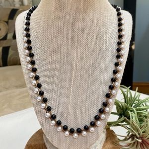 Beautiful Vintage Gold/Black/White Pearl Braided Necklace